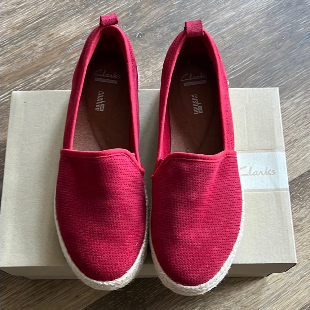 Clarks Red Espadrilles Vibrant Comfort Slip-On